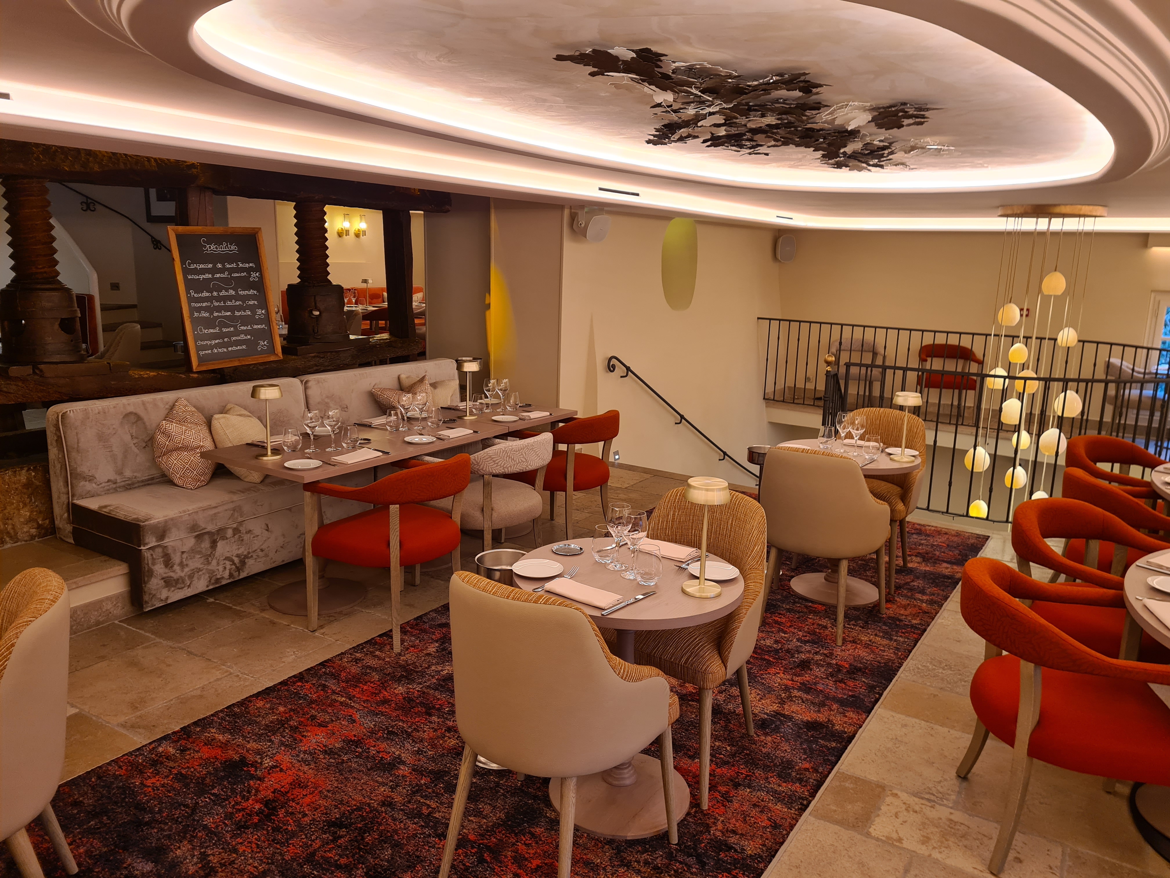 Repas de groupe à L'Amandier de Mougins — DÈS 10 PERSONNES
